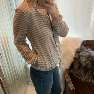 Mountain Hardwear Shirt with Pockets